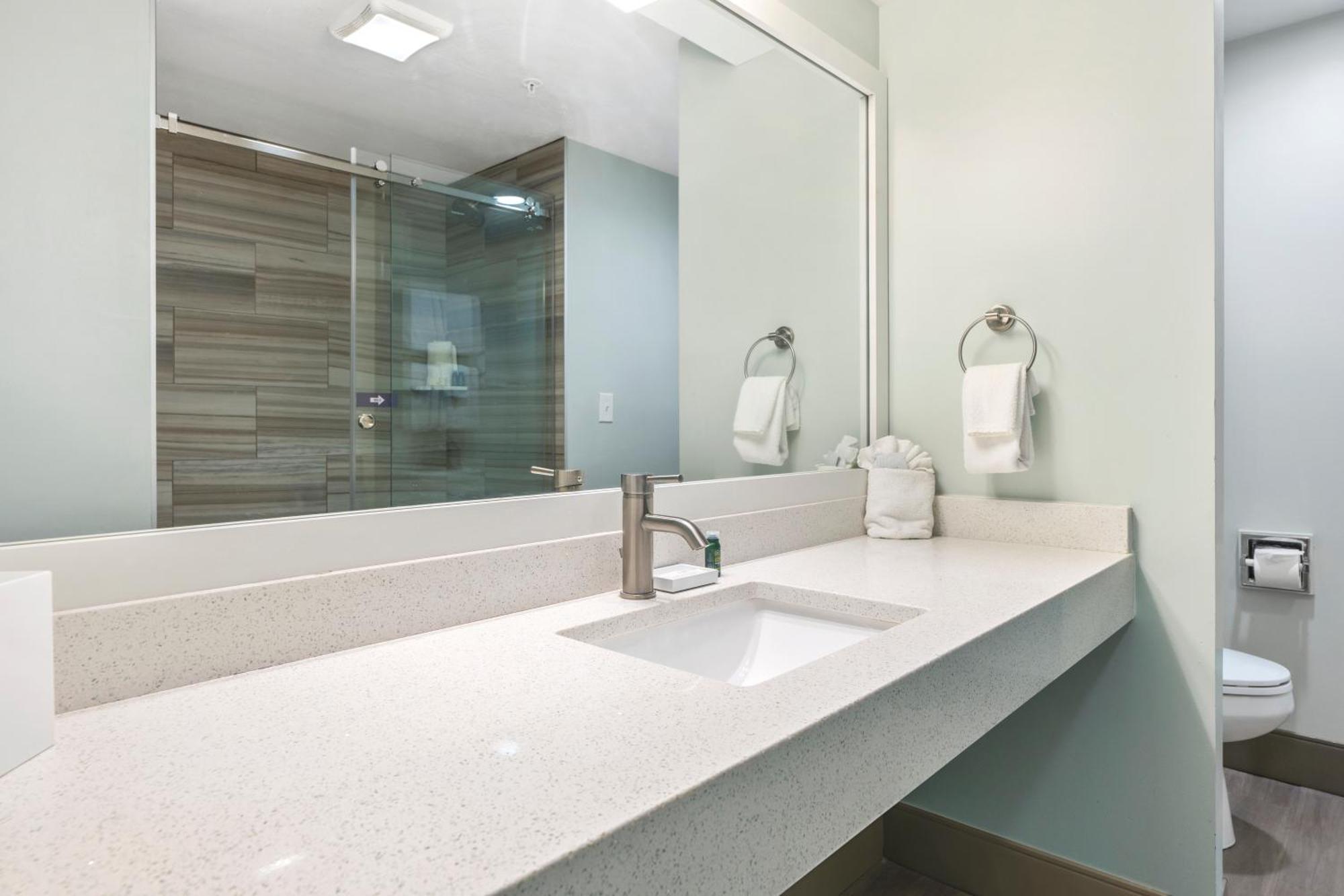 Hotel Cherry Tree & 3*