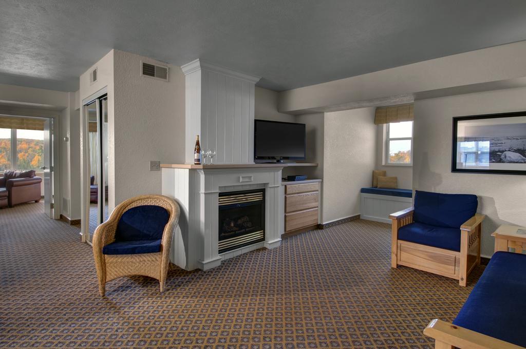 Hotel Cherry Tree & 3*